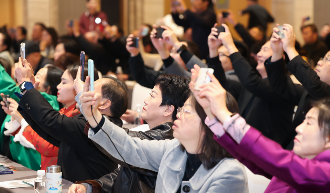 1763014596813025719.png 640 (6).png